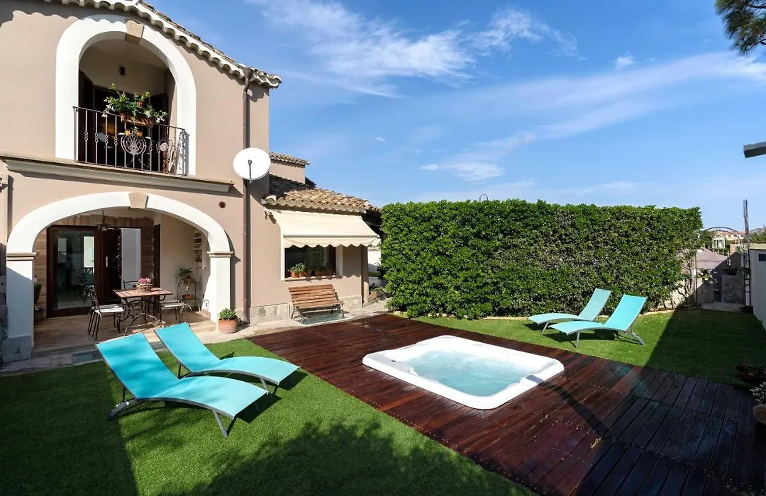 Villa Lina-1